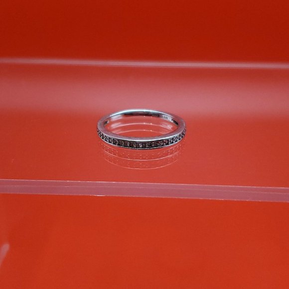 Jewelry - Size 6 925 Sterling Silver Cute Dainty Clear CZ Gems Ring